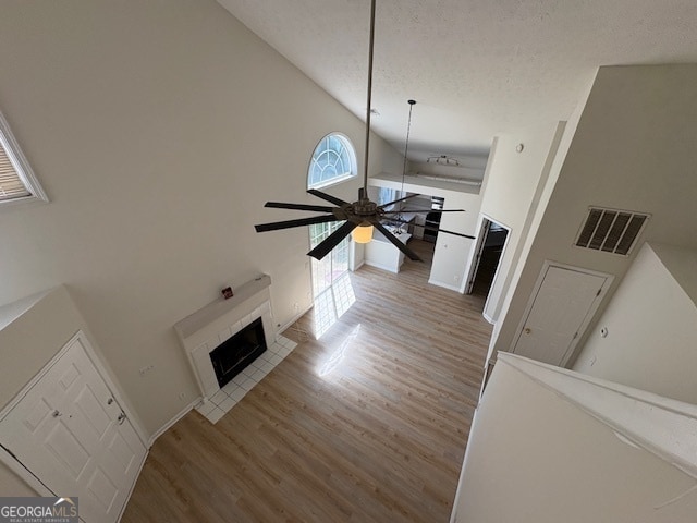 Building Photo - 665 Chantress Ct