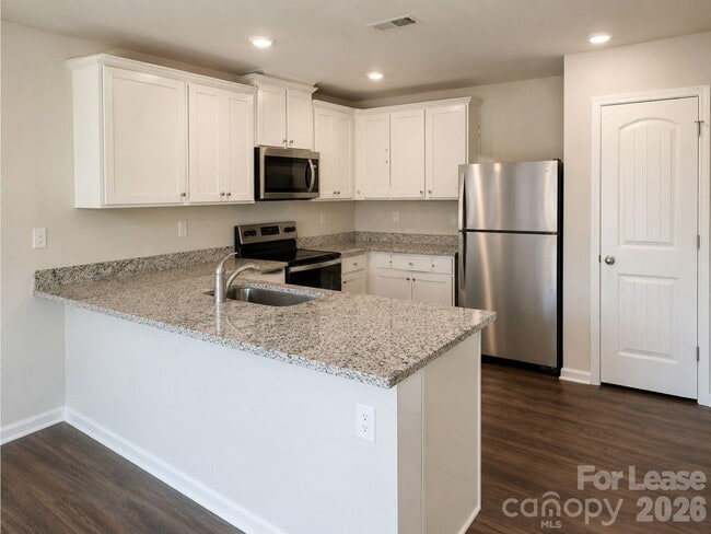 Building Photo - 5044 Wolfridge Ave