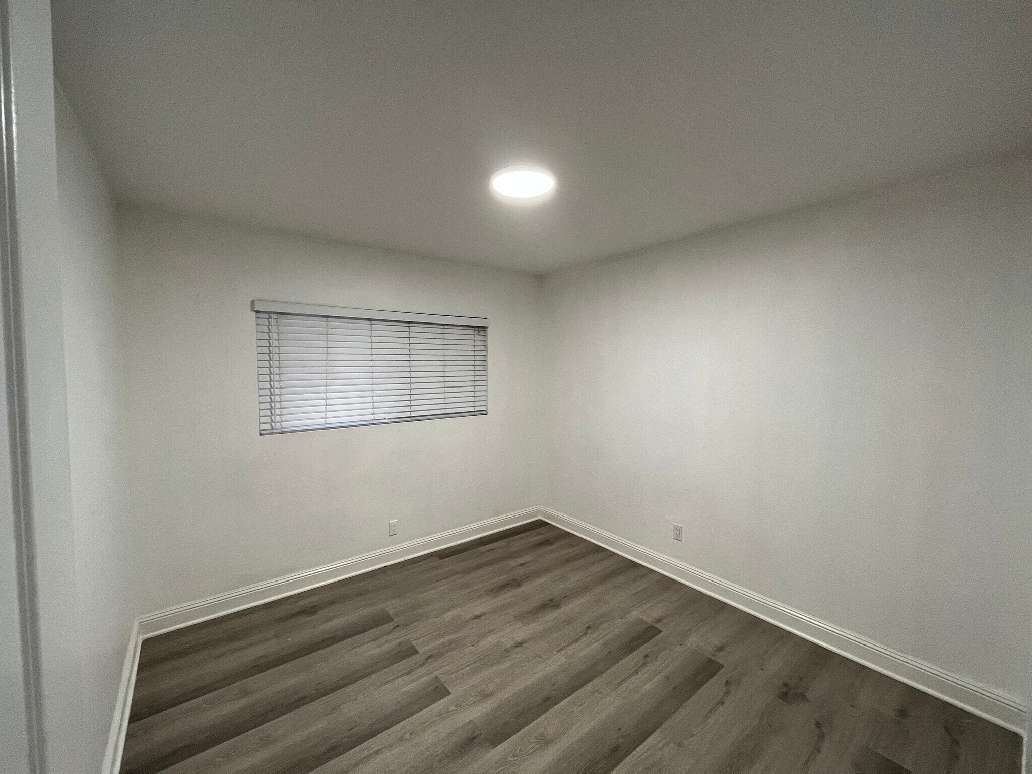 Building Photo - 5471 Orchard St