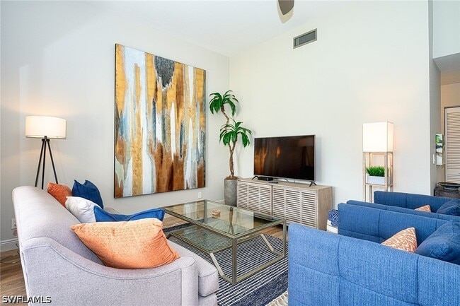 Building Photo - 589 Beachwalk Cir