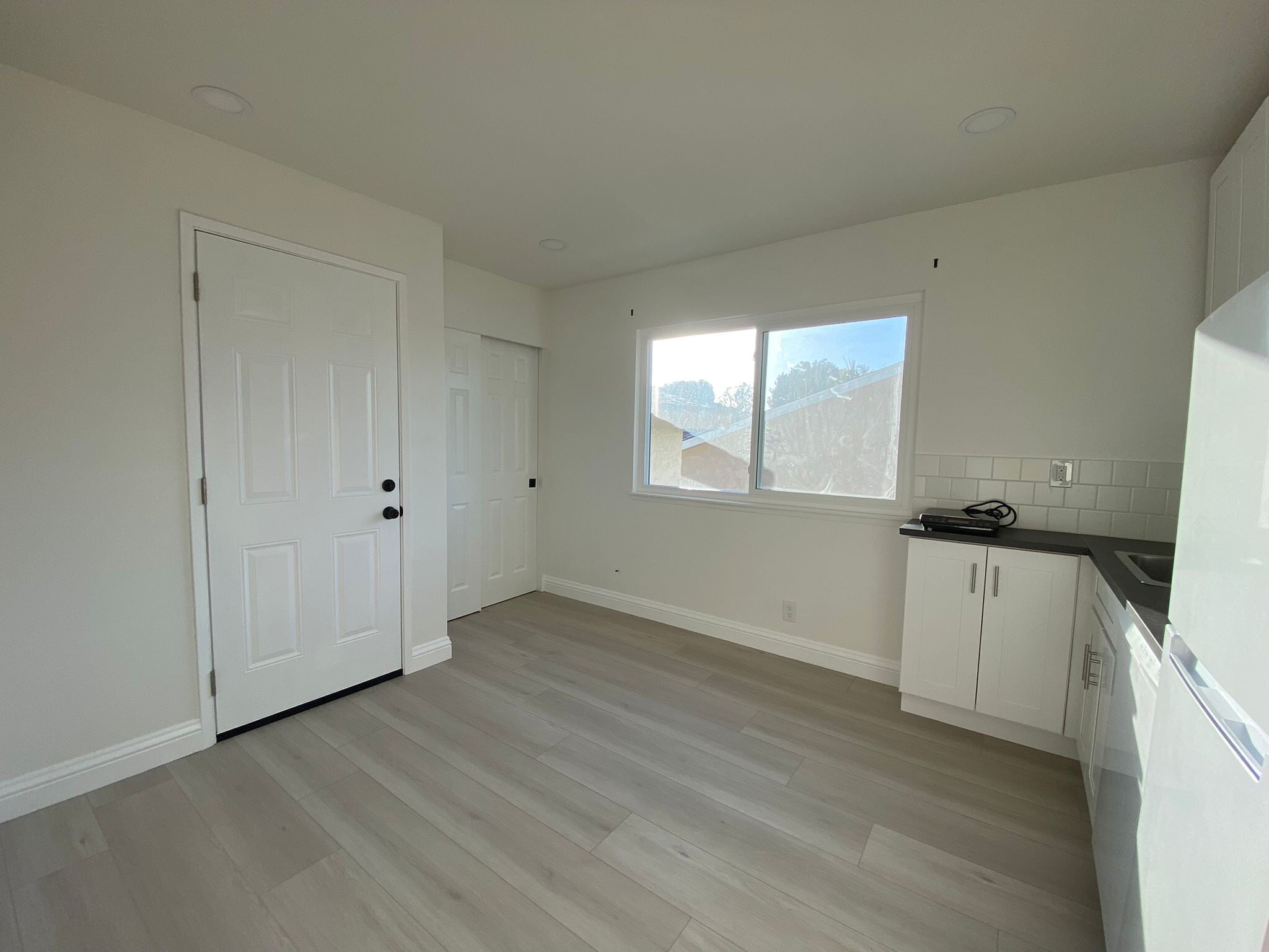 Kitchen/living area plus a built-in closet - 26541 Avenida Veronica