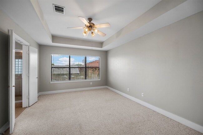 Building Photo - 9705 Linkmeadow Ln