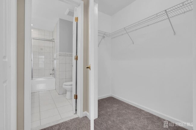 Building Photo - 129 Ademics Way