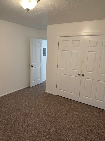 Building Photo - 1732 Melville Cir