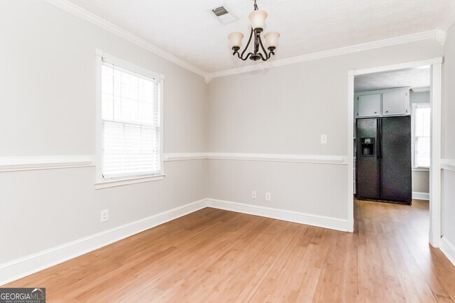 Building Photo - 150 Cedar Creek Ct