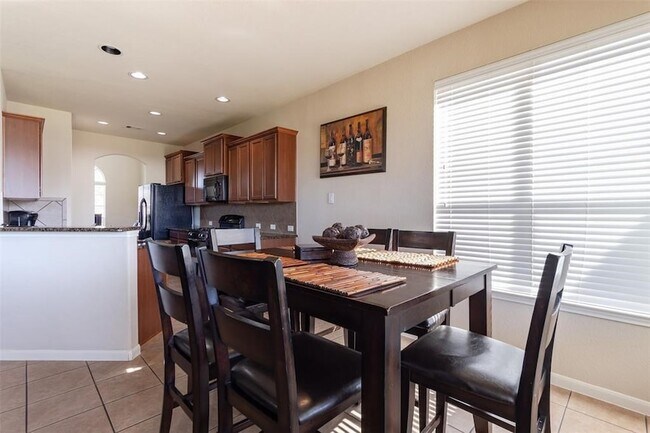 Building Photo - 18311 Red Oak Manor Ln