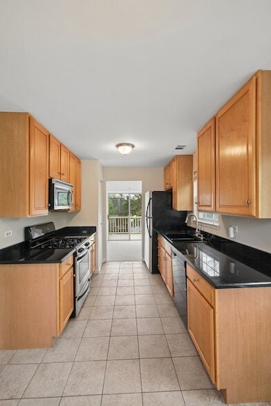 Building Photo - 1242 S Wellington Ct
