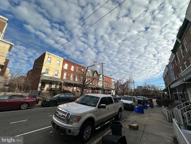 Building Photo - 3120 Haverford Ave