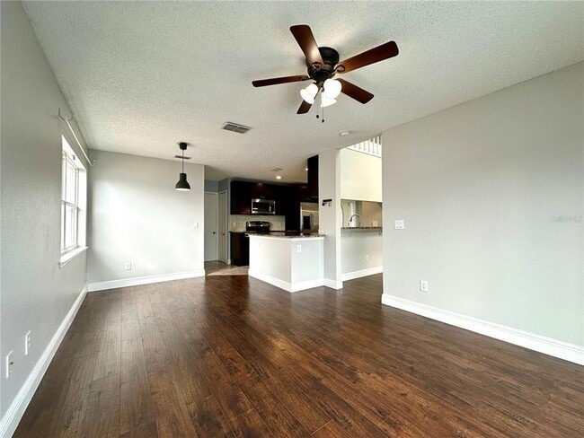 Building Photo - 1116 Timberbend Cir