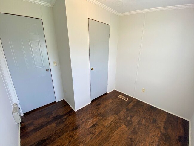 Building Photo - Convenient Bell City Rental | Just Minutes from the Helms Road LNG Park & Ride