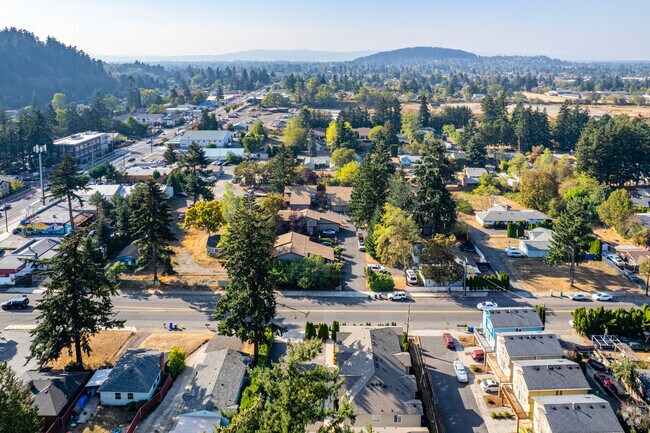 Aerial Photo - Jennifer Woods Condominium