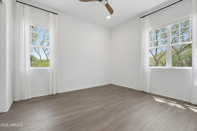Building Photo - 2024 W Andalusian Trail