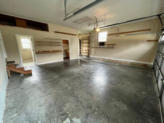 Building Photo - 1766 Turkey Creek Loop