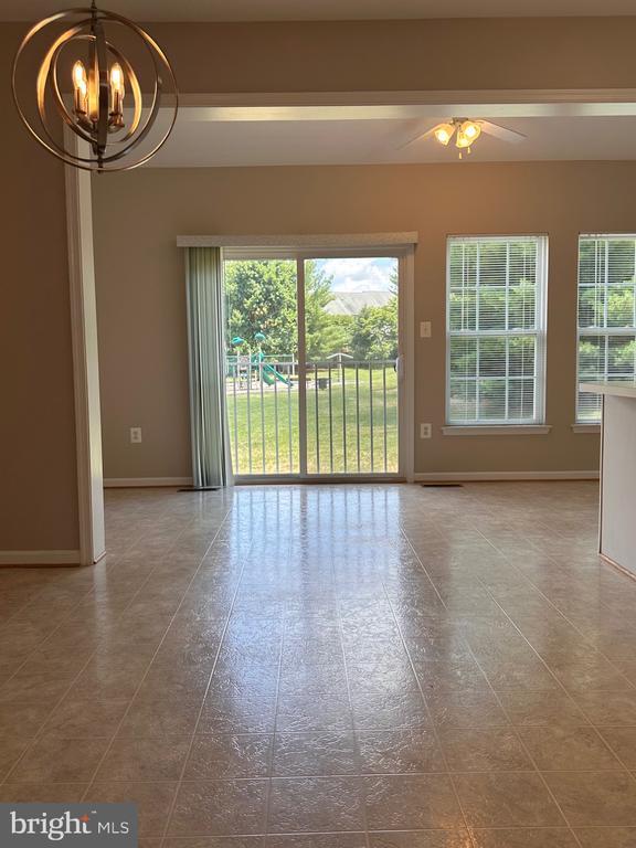 Building Photo - 9400 Birchwood Ct W