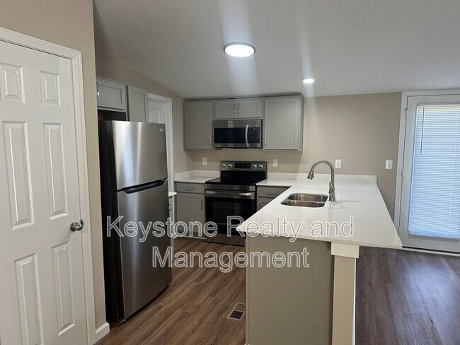 Building Photo - 221 Bumpus Mill Rd