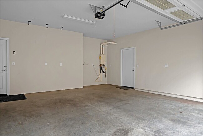 Building Photo - Available now | 3 bedroom + office | 3 full bath | Solar