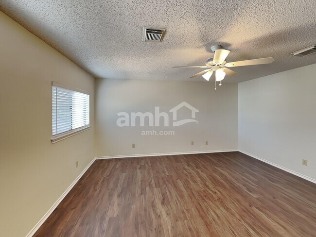 Building Photo - 5407 Colton Creek