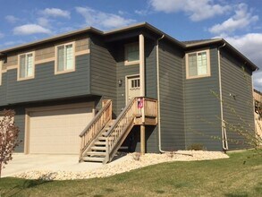 Building Photo - 3316 Stephanie Dr