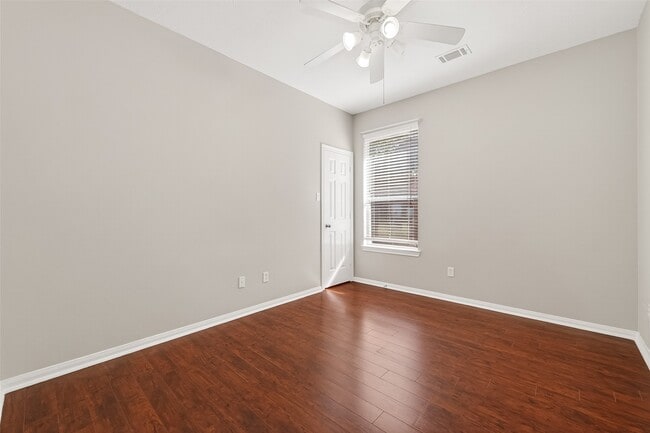 Building Photo - 15318 Bent Twig Way