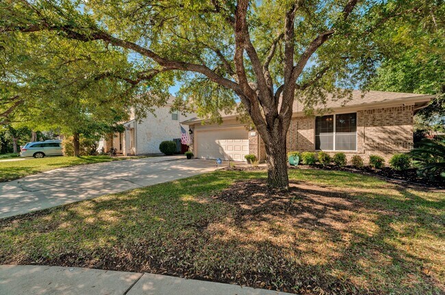 Building Photo - 2508 Sonoma Cv