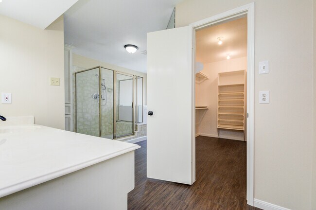 Master bath & walk in Closet - 3518 Covey Trail Dr
