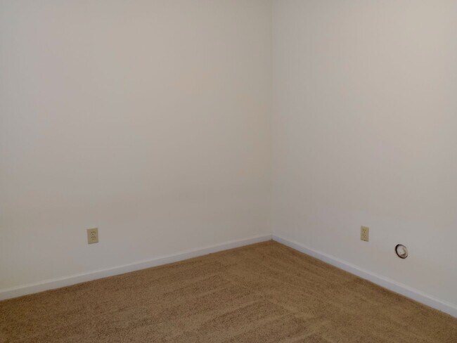 Building Photo - 3500-3502 Delmar Ct.