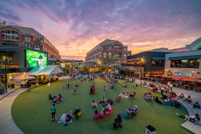 Building Photo - 361 17th St NW