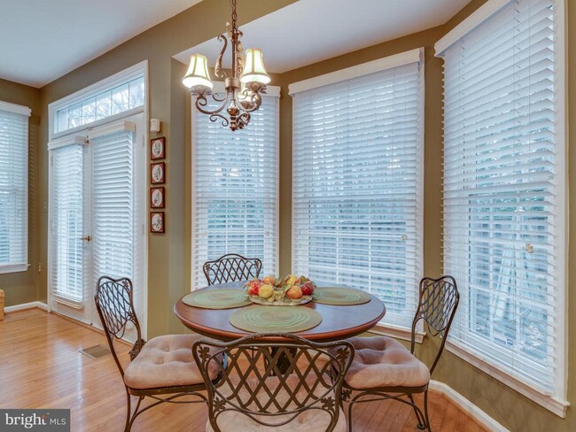 Building Photo - 11300 Fairwind Way