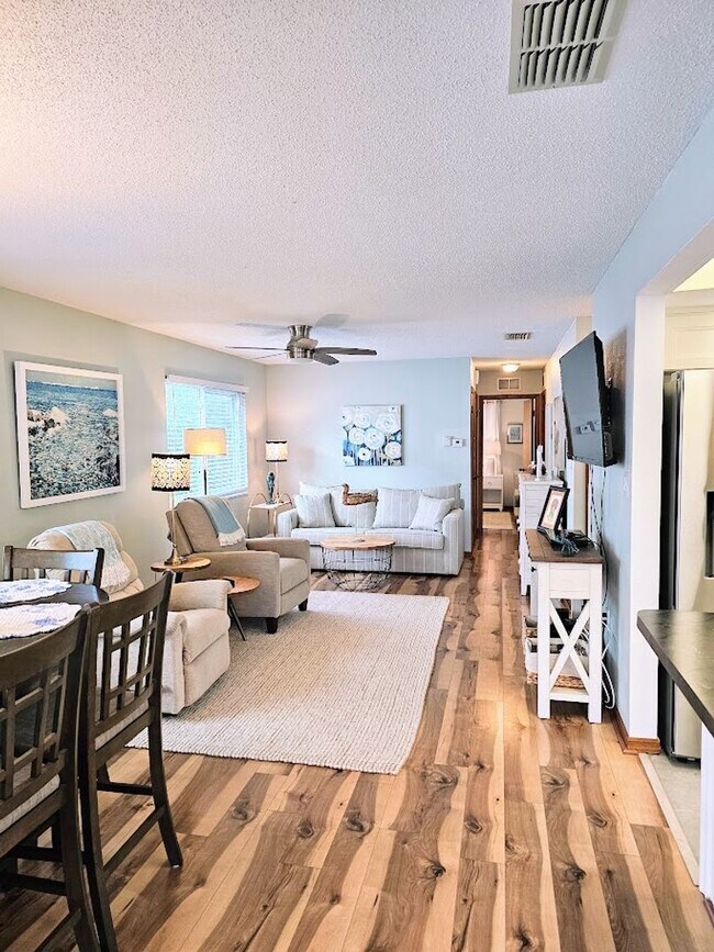 Building Photo - Waterfront 2 Bedroom, 2 Bath Stilt Home with Dock