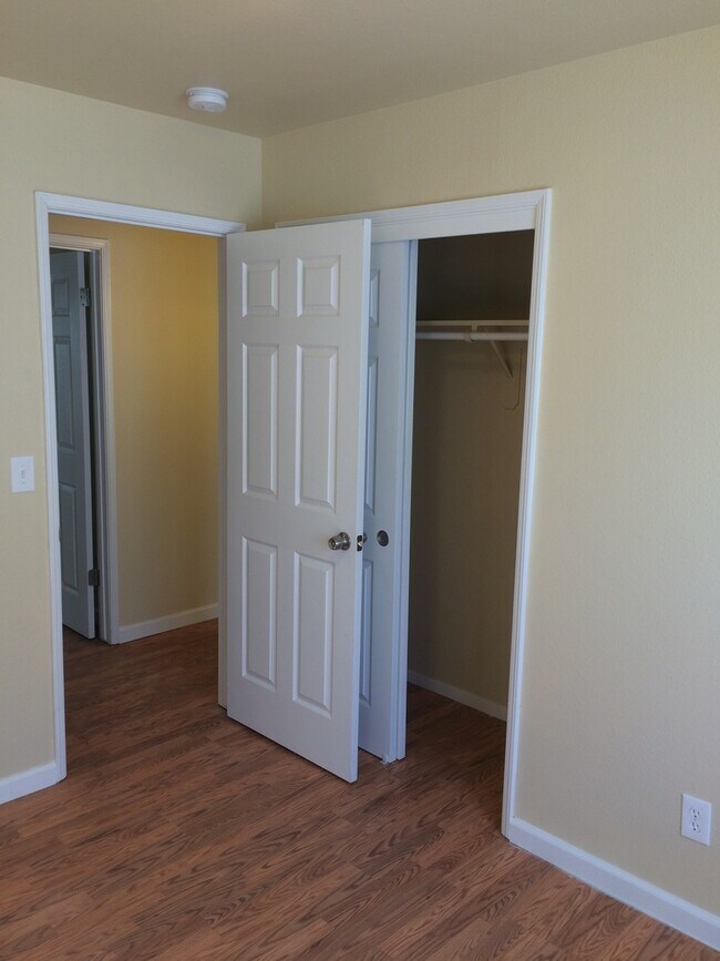 Building Photo - Madera Home for Rent