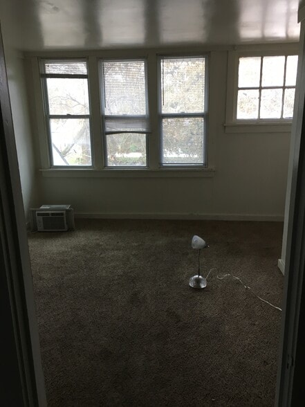 Living room - N64W24148 Main St