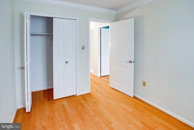 Building Photo - 938 Herons Run Ln