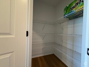Building Photo - Brand New Home!!