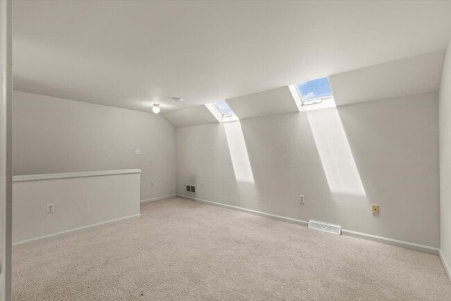 Building Photo - 11 Covington Ct