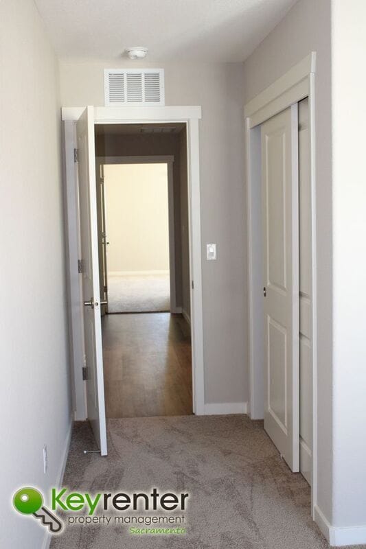 Building Photo - 4093 Southampton St