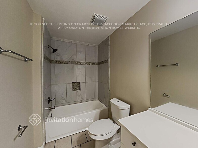 Building Photo - 4823 Clarkstone Dr