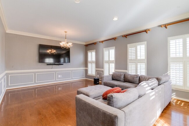 Building Photo - 1730 Bluffs Island Ct