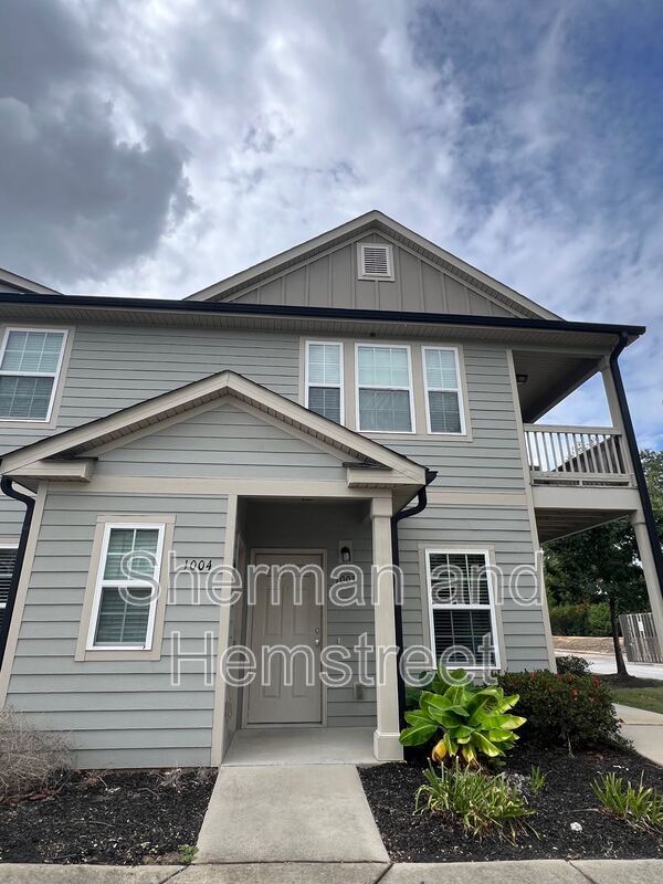 Building Photo - 803 Joiner Cir