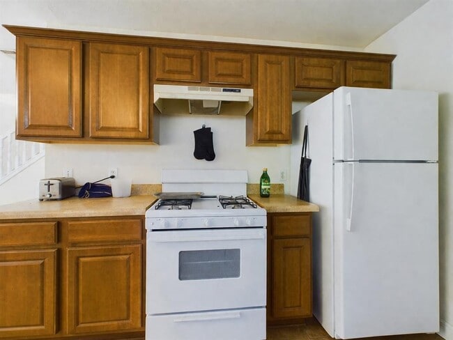 Building Photo - 500 E 48th St