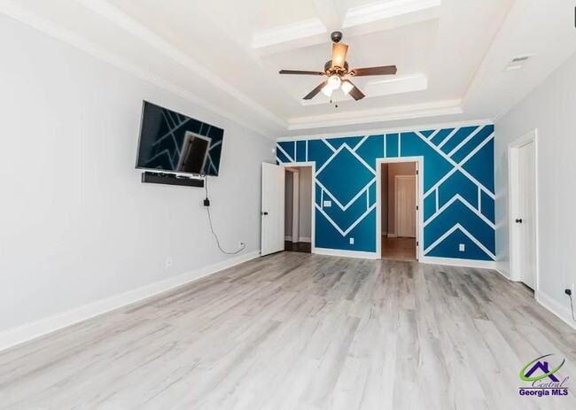 Building Photo - 111 S Carmenville Dr