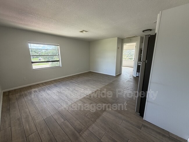Building Photo - 2305 K-Ville Ave