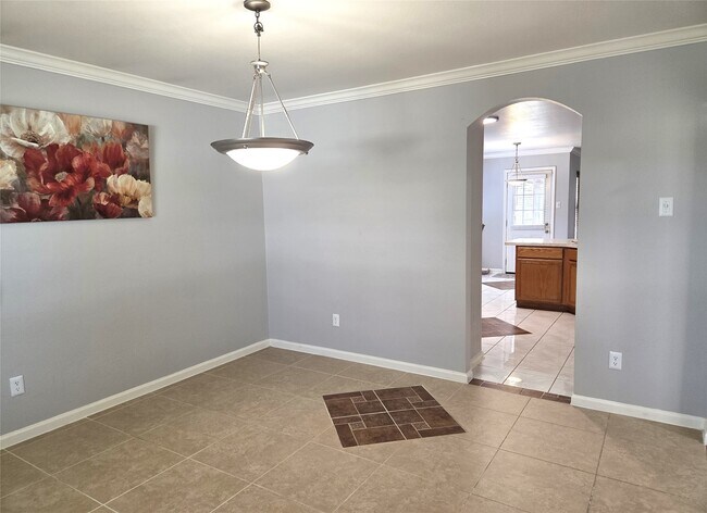 Building Photo - 18011 Featherfield Ln