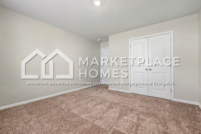 Building Photo - 3354 Brighton Dr