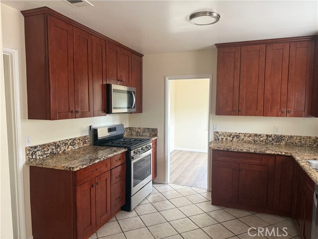 Building Photo - 4126 N Walnuthaven Dr