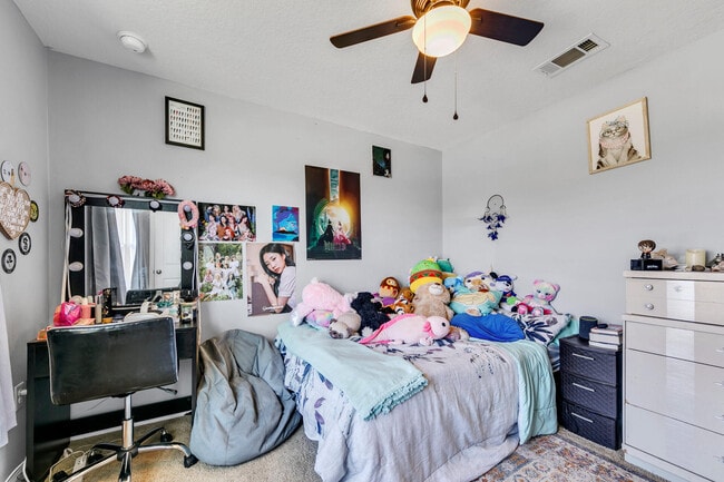 Building Photo - 507 Merganser Way
