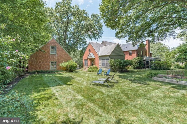 Building Photo - 3109 Olin Dr