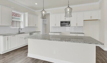 Building Photo - Lot 37