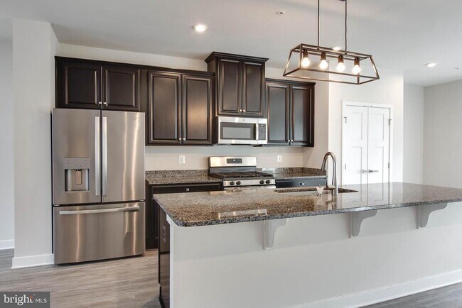 Building Photo - 149 Lyons Crk Dr