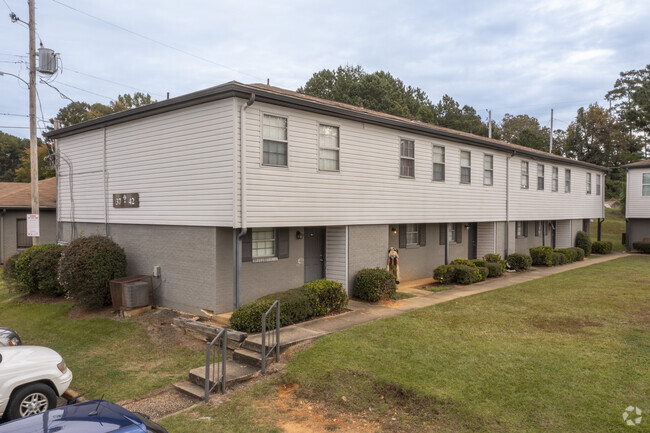 Primary Photo - Vines at Cedar Creek Townhomes