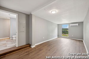 Building Photo - 1272 Rotherman